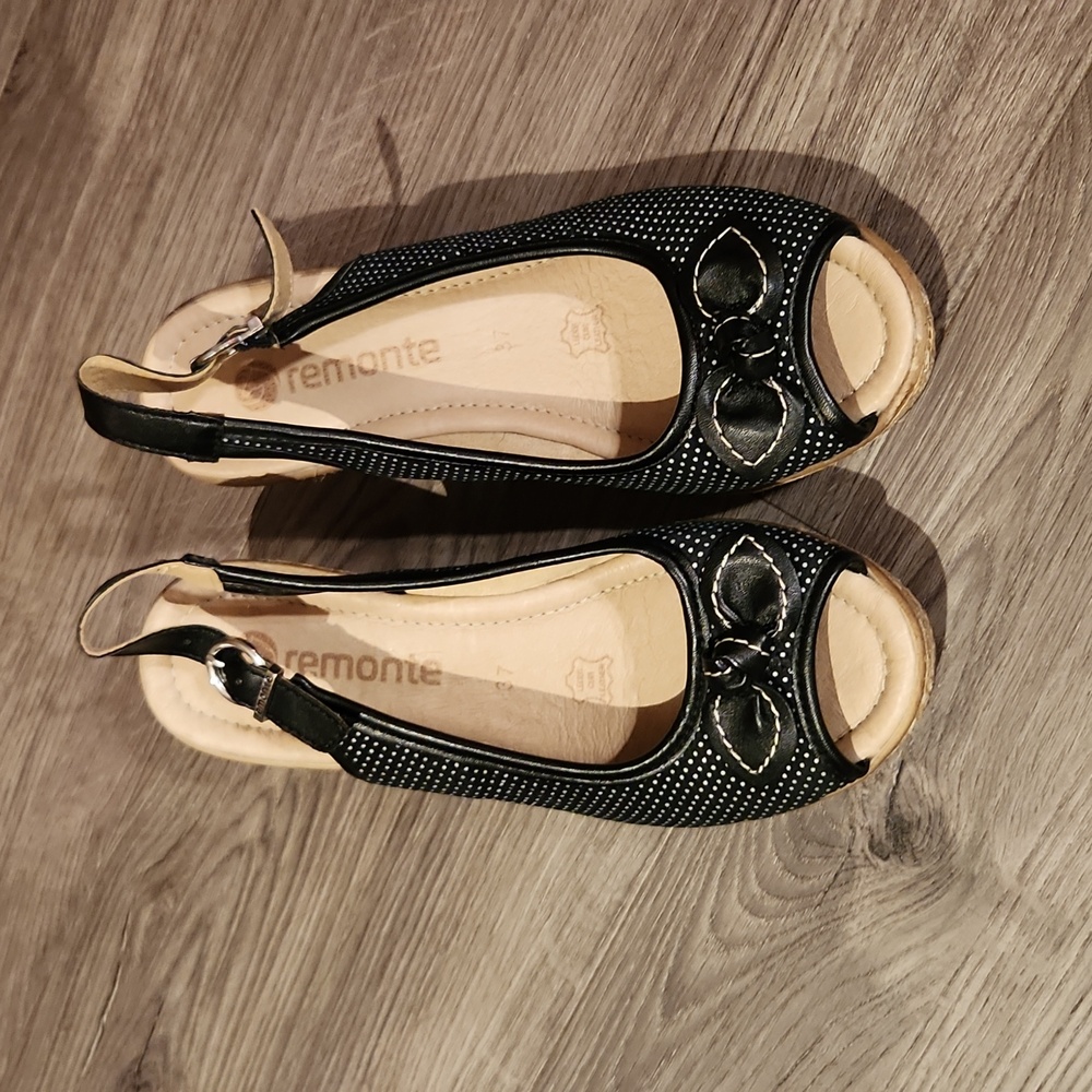 Remonte by Reiker Slingback Pumps - Size 37